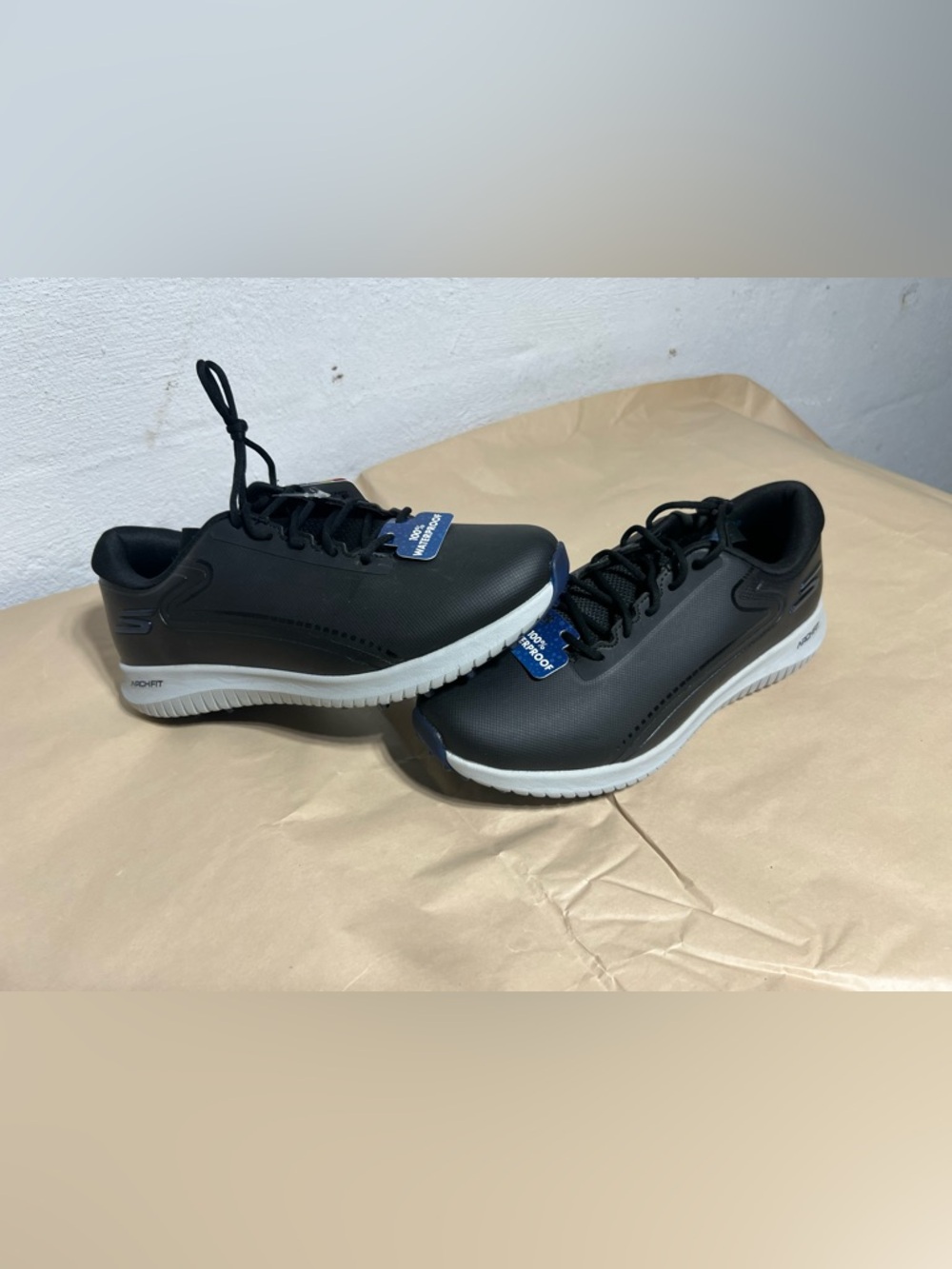 NEW MEN'S SKECHERS GO GOLF MAX 3 SHOES, BLACK/GRAY, SIZE 7.5